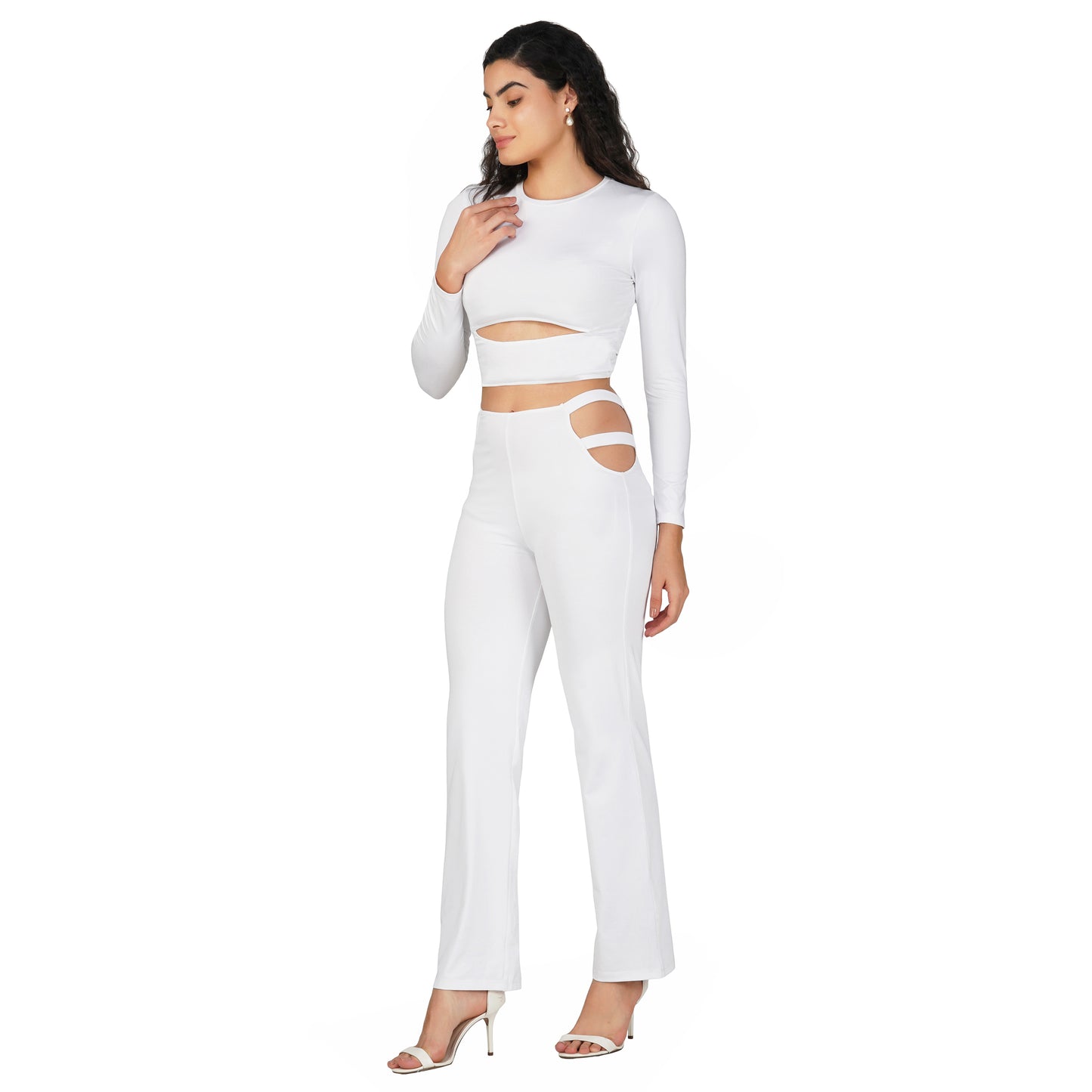 SLAY. Sport Women's Cutout Full Sleeves Crop Top And Pants Co-ord Set Black