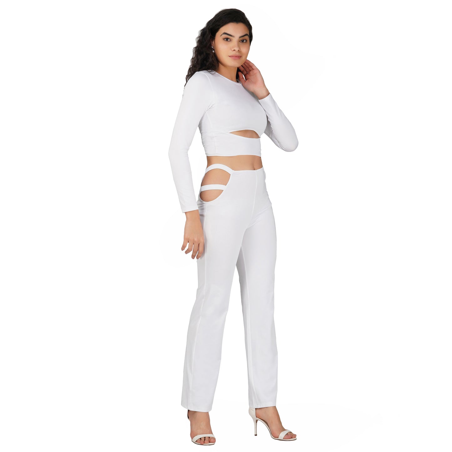 SLAY. Sport Women's Cutout Full Sleeves Crop Top And Pants Co-ord Set Black