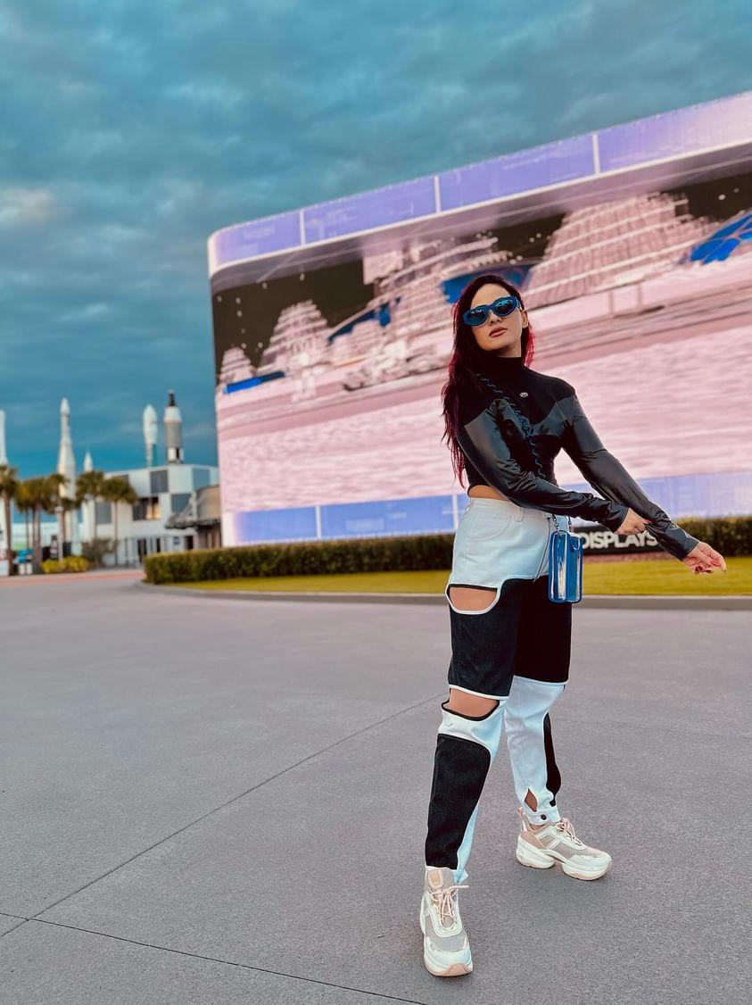 SLAY. Women's Bad Girl Black & White Colorblock Denim Jeans