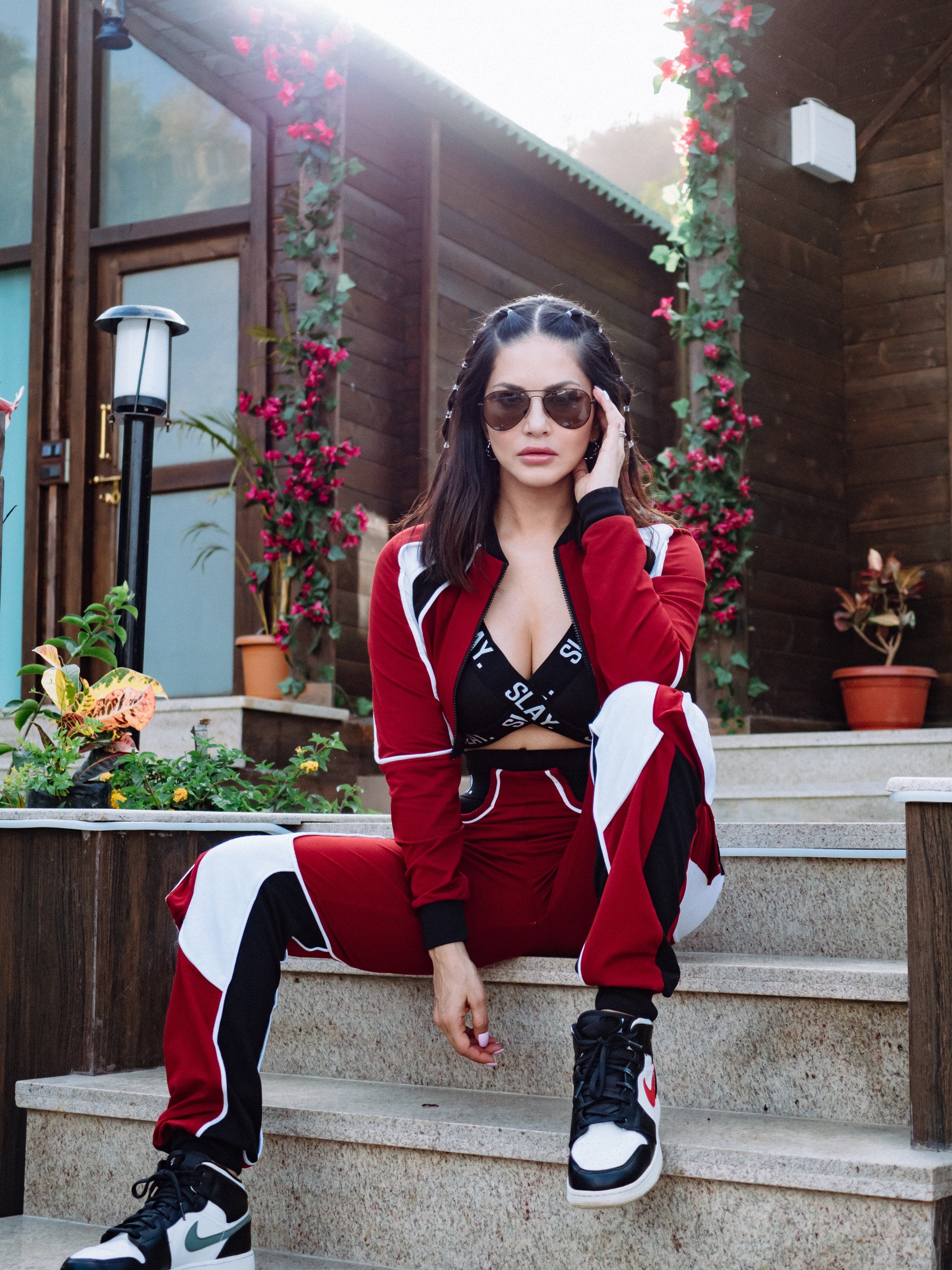 Color Block Tracksuit And Flare Pants Set (Red) main image 1