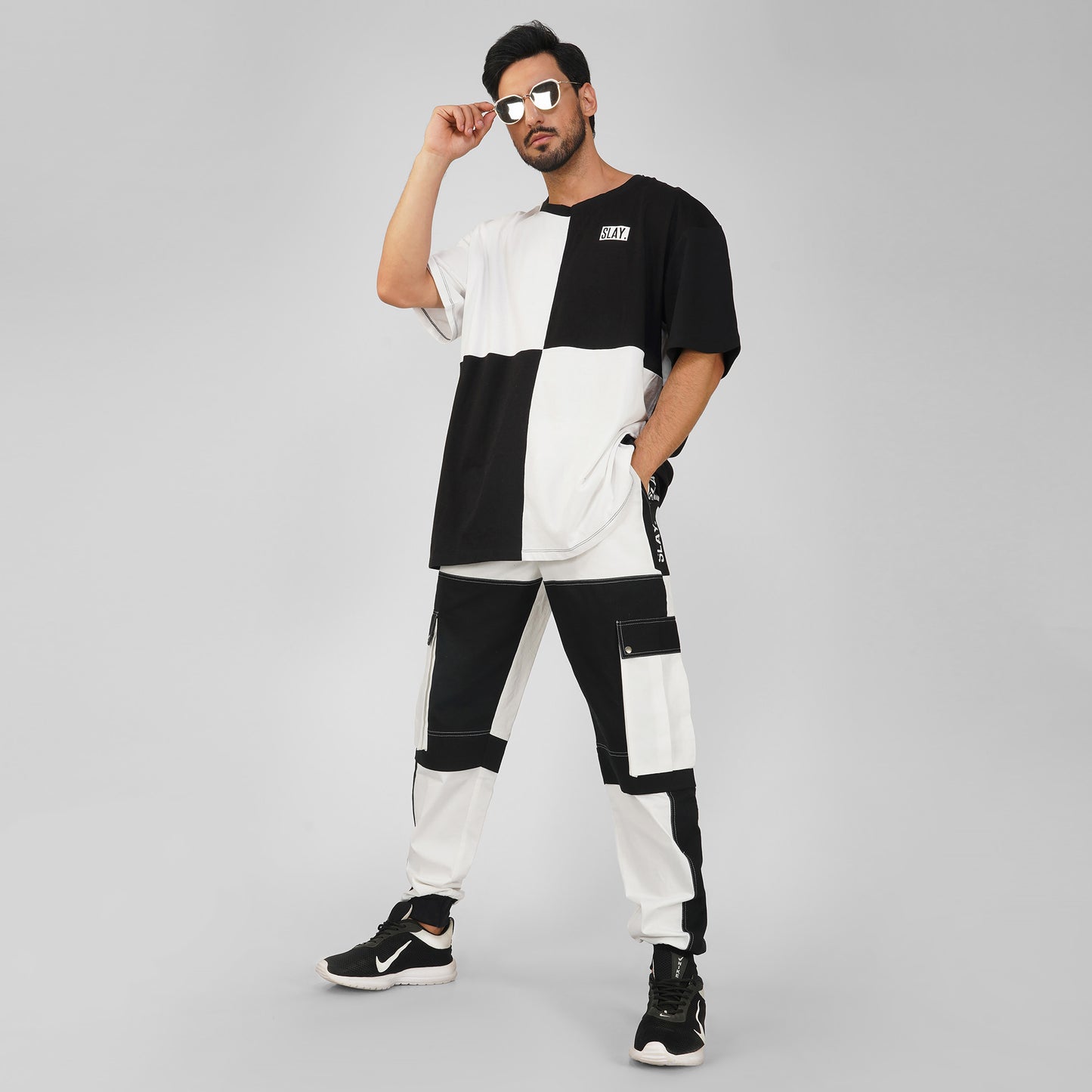 SLAY. Men's Colorblock Oversized White & Black T-shirt & Cargo Pants Co-ord Set