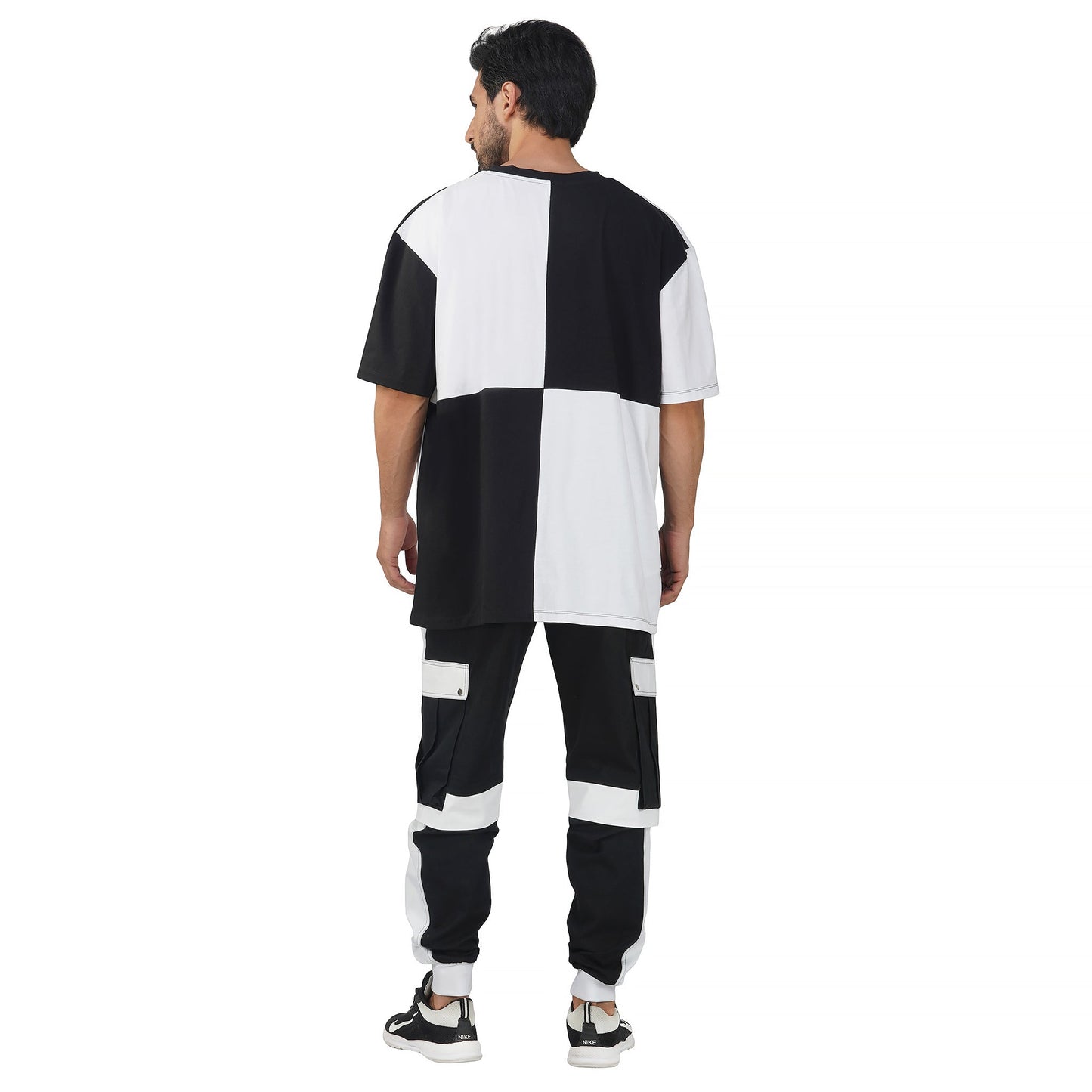 SLAY. Men's Colorblock Oversized Black & White T-shirt