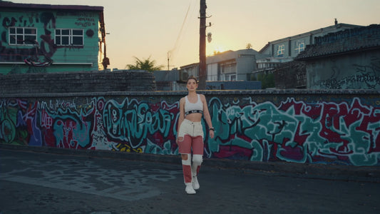 SLAY. Women's Pink & White Colorblock Denim Jeans & Crop top Co-ord Set